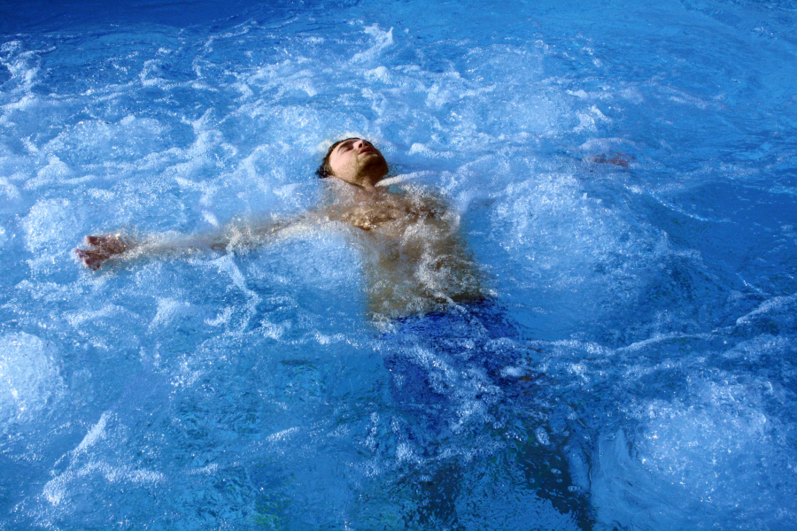 Découvrez les plus belles piscines de Bretagne Sud pour un été rafraîchissant